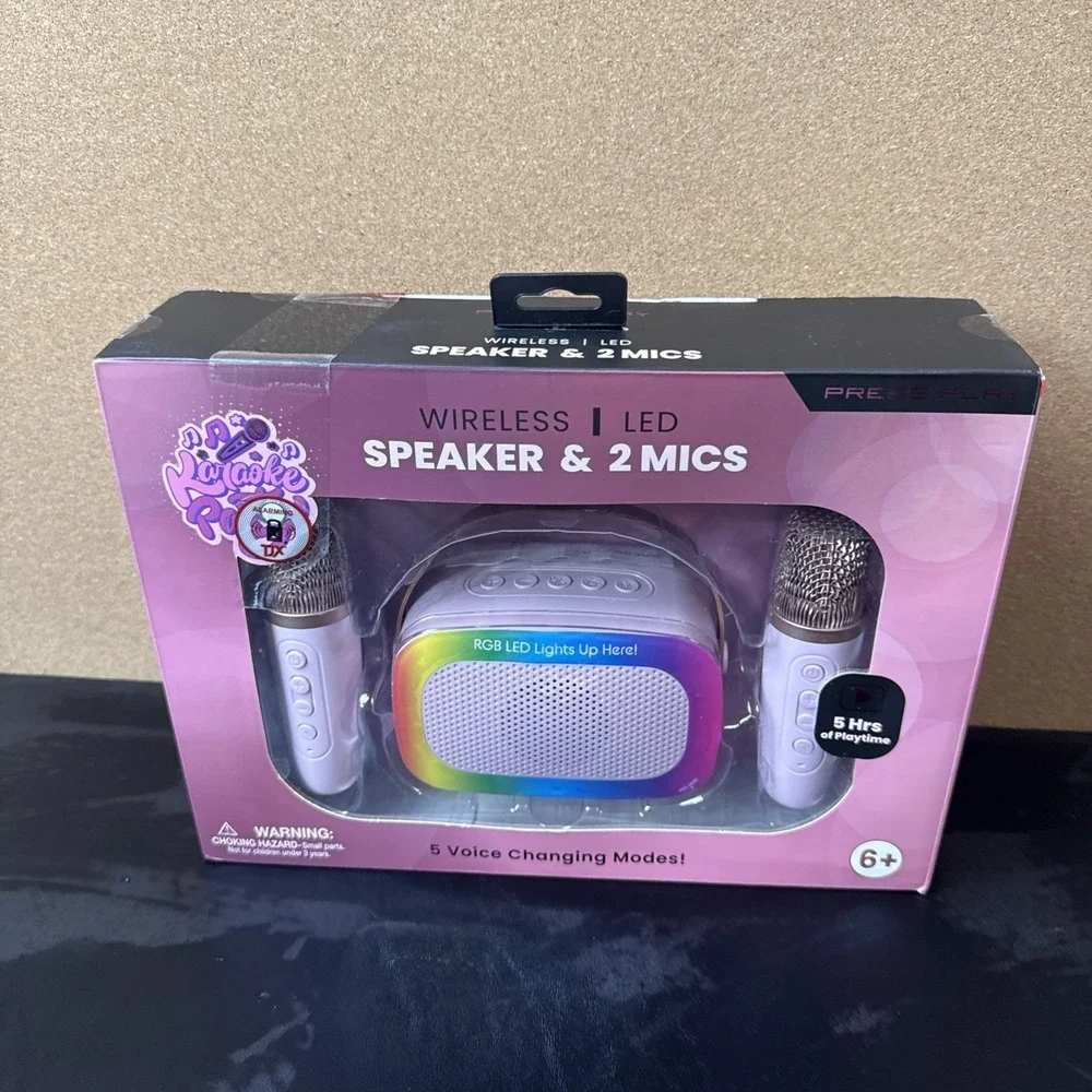 Karaoke Party‎ Wireless LED karaoke Speaker With 2 Mics NIB